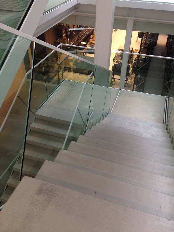Escaliers intérieurs en béton préfabriqué
