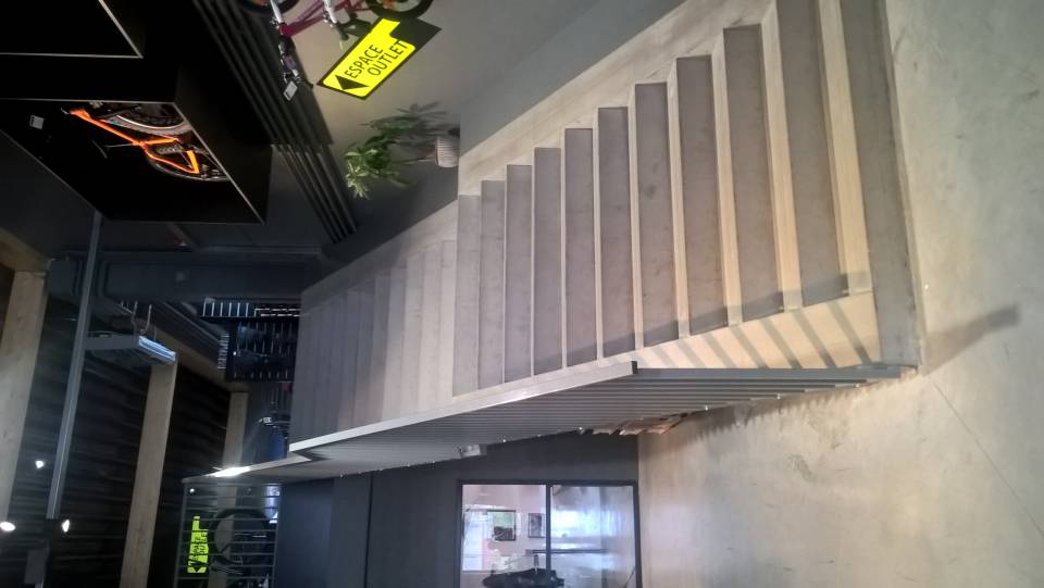 Escaliers intérieurs en béton préfabriqué